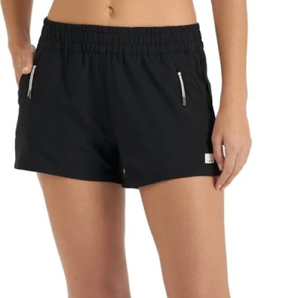 Vuori Women's Dash Black Athletic Shorts
